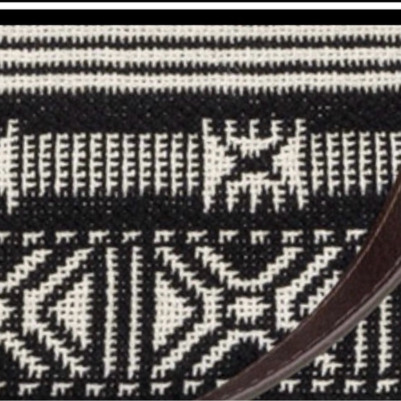 Thirty One Reversible Tote in Rio Weave - Picture 5 of 13